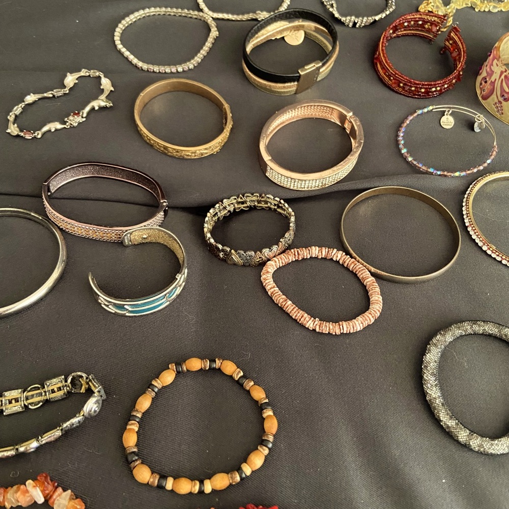 COPY - 33 Assorted Bracelets